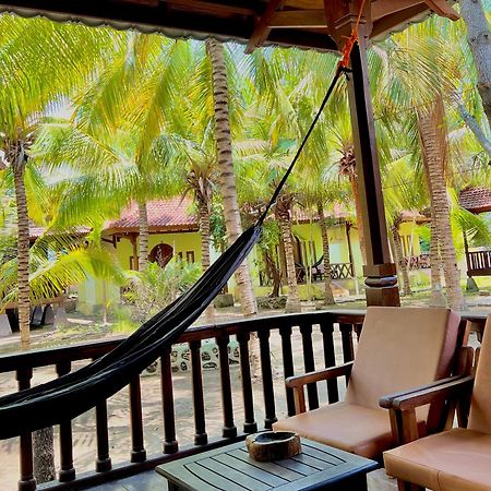 Bronze Bungalows Gili Meno Zewnętrze zdjęcie